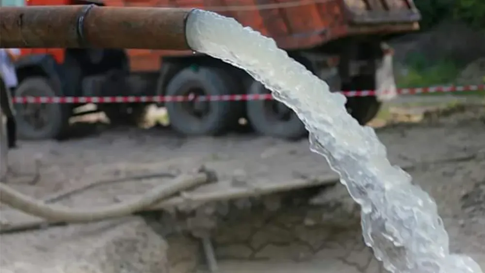 В Ноокене подрядчик «подсунул» айыл окмоту б/у водяной насос и ржавые трубы — ущерб составил 4.7 млн сомов изображение публикации