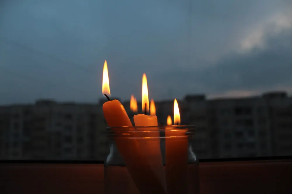В Бишкеке 4.2 тысячи абонентов останутся без света — напоминаем, как оплатить счета изображение публикации