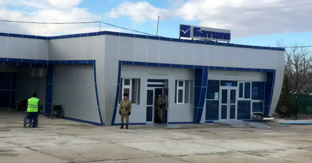Аэропорт Баткена обещают обеспечить водой и новыми туалетами изображение публикации
