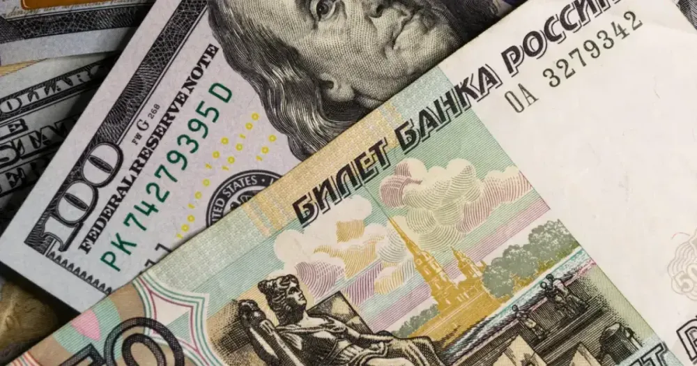 Как влияют доллар и рубль на жизнь кыргызстанцев — экспертные мнения изображение публикации