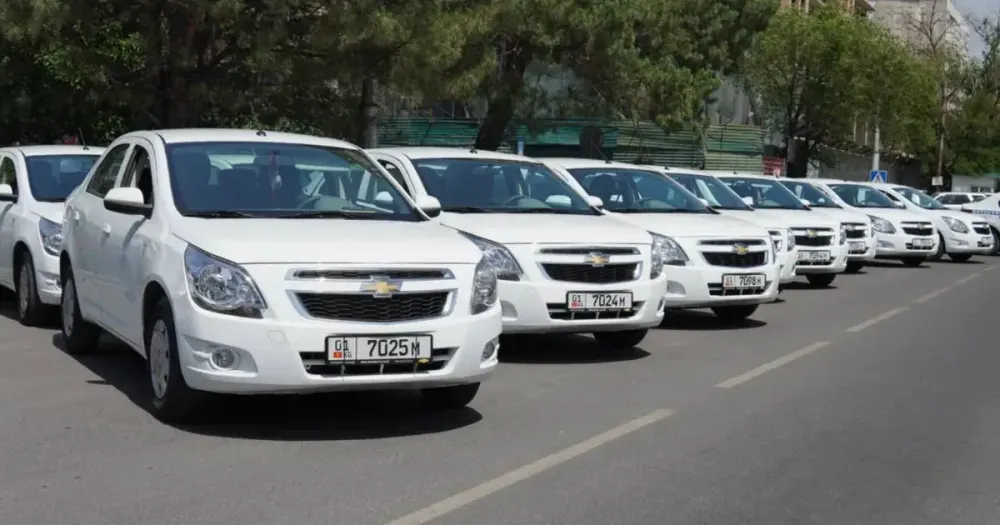 УКФР поставил 56 легковых авто «Бишкекской транспортной компании» изображение публикации