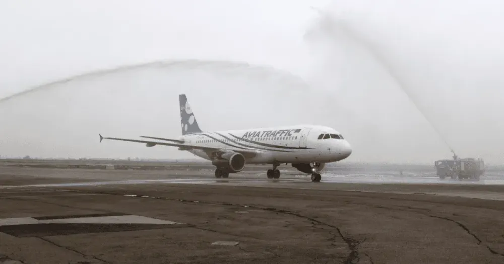 Avia Traffic пополнила парк 24-летним Airbus A320 изображение публикации