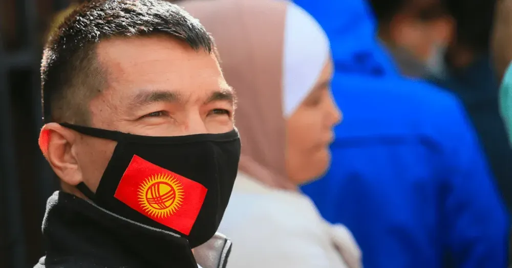 В День мигранта Садыр Жапаров пообещал приложить все усилия для создания рабочих мест в КР изображение публикации