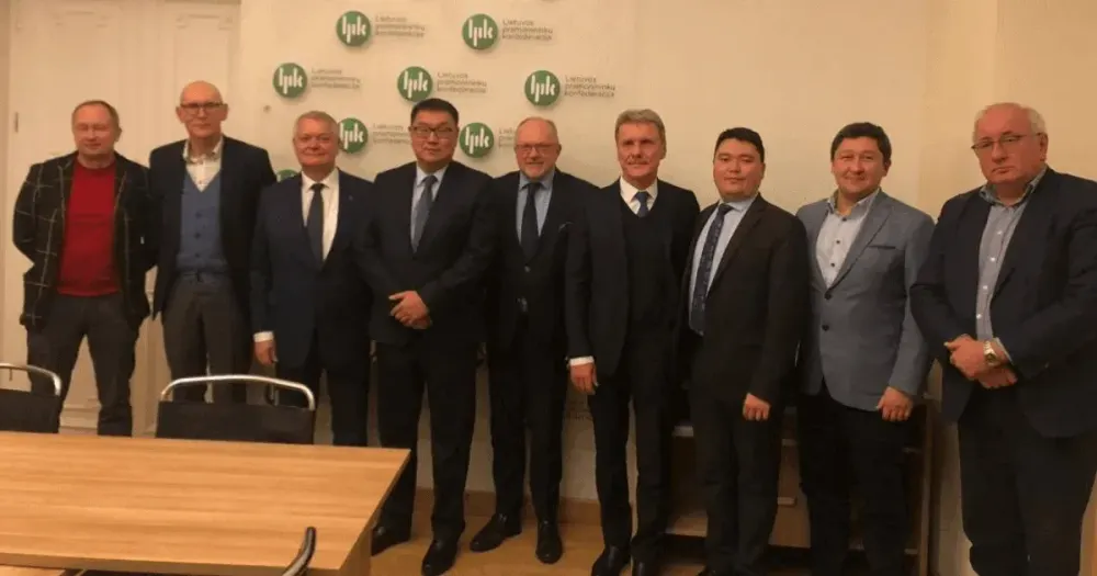 Кыргызстан попросил Литву посодействовать в продвижении кыргызстанской продукции на рынок Евросоюза изображение публикации
