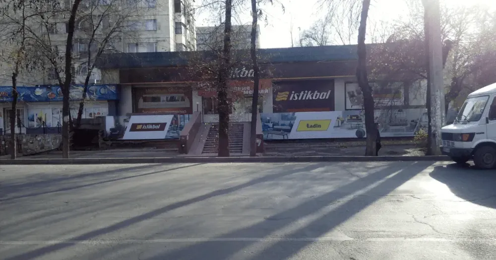 Садыр Жапаров похвалил инфраструктуру и широкомасштабный ремонт улиц Бишкека изображение публикации