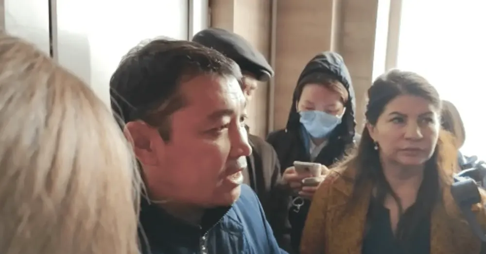 На заседание Жогорку Кенеша пришли около 10 депутатов и кворума, скорее всего, не будет – пресс-секретарь ЖК изображение публикации