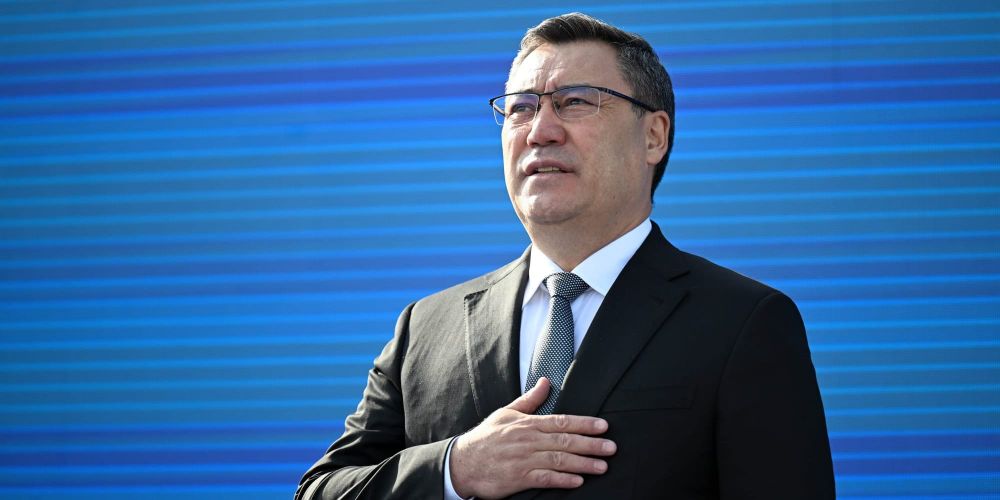 Жапаров передал Таласу 30 электробусов и открыл мечеть на 4.5 тысячи человек изображение публикации