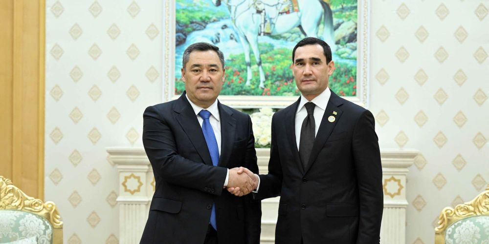 Жапаров и Бердымухамедов обсудили энергетику, торговлю и транспорт изображение публикации