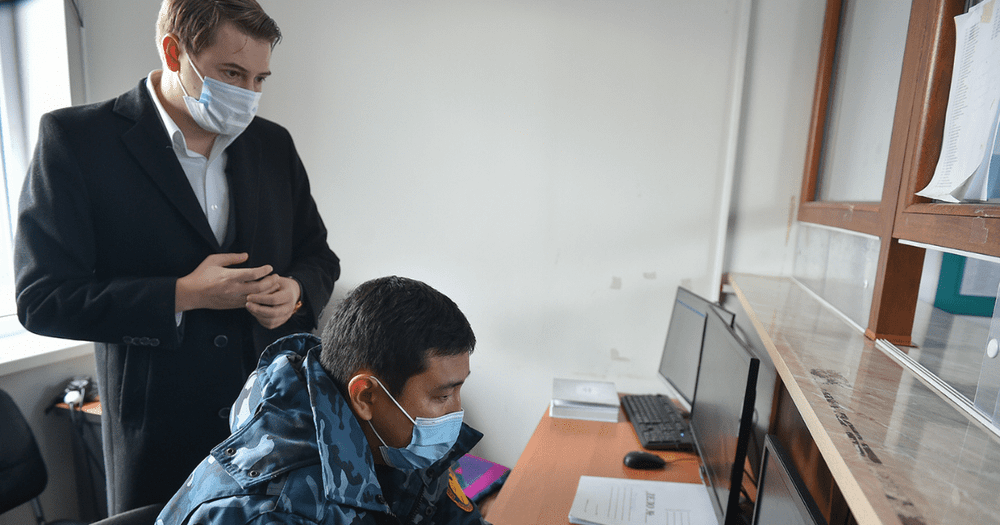 Новиков пообещал вести ежедневный контроль за цифровизацией Налоговой и Таможенной служб изображение публикации