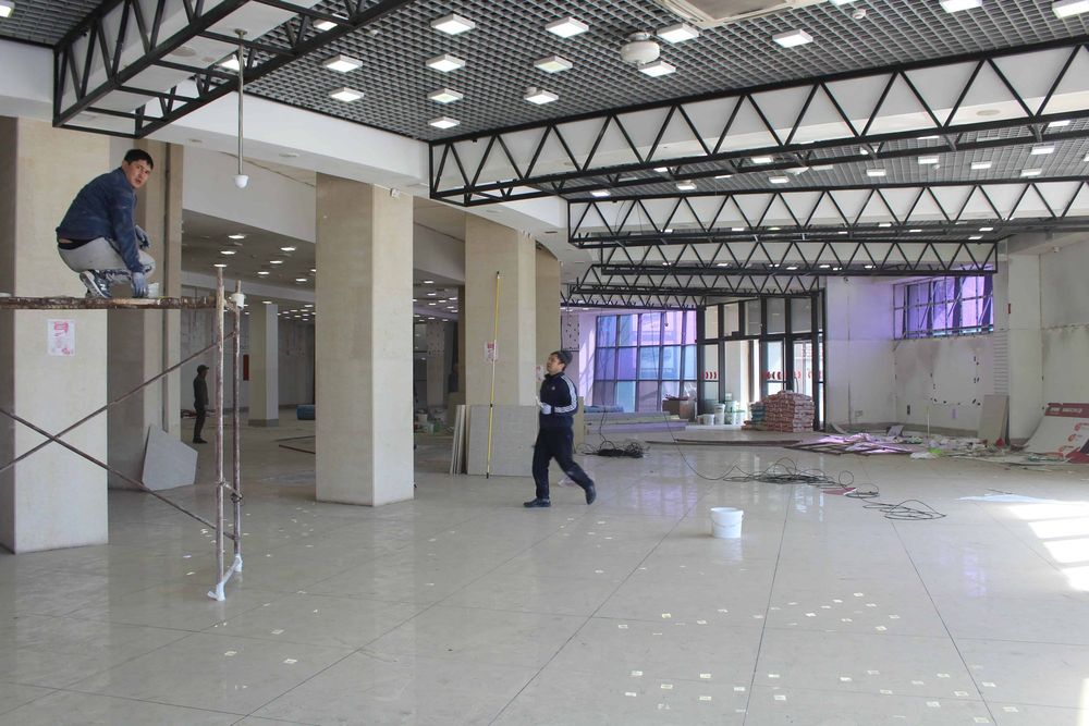 ЦОН в торговом центре, принадлежавшем Матраимовым, откроется в апреле изображение публикации