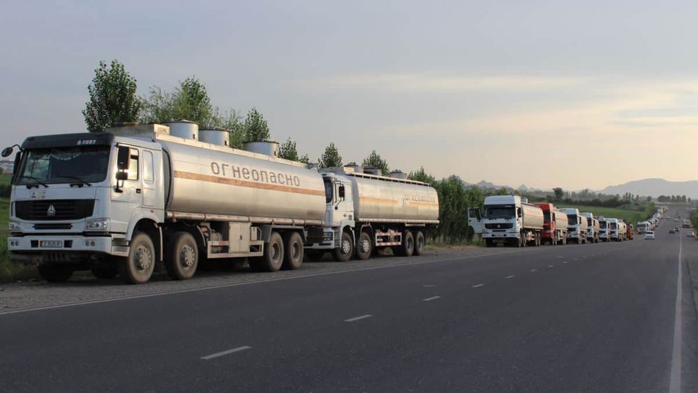 Нефтетрейдеры КР снабжают Баткенскую область ГСМ – дефицита топлива нет изображение публикации