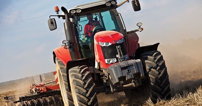 Минсельхоз намерен закупить спецтехнику на 1 млрд сомов изображение публикации