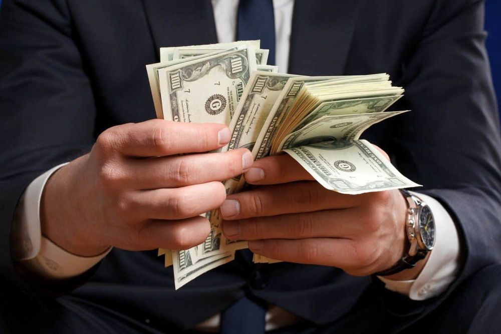 Чистая прибыль финсектора выросла за год в 1.5 раза – до 20.5 млрд сомов изображение публикации