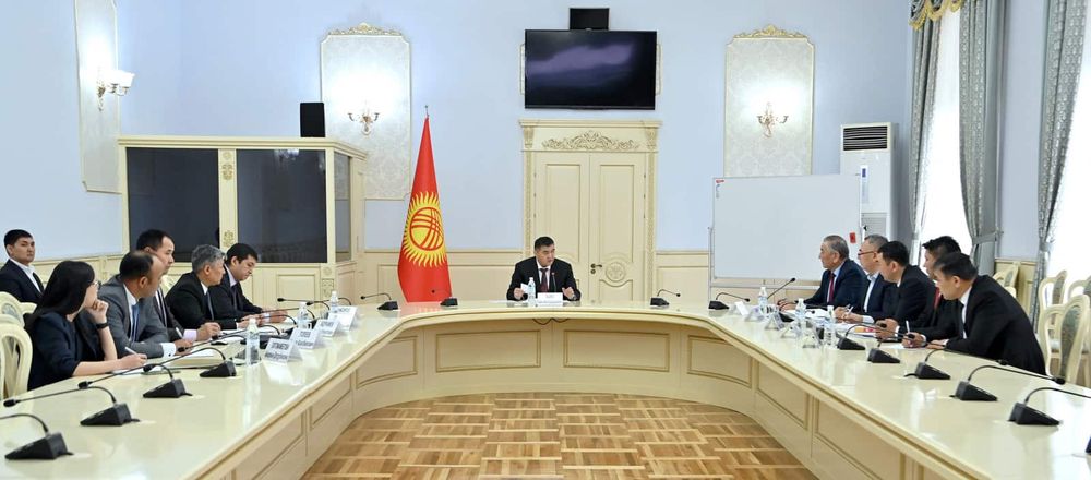 Зампред кабмина Камчыбек Ташиев провел совещание по приграничным вопросам изображение публикации