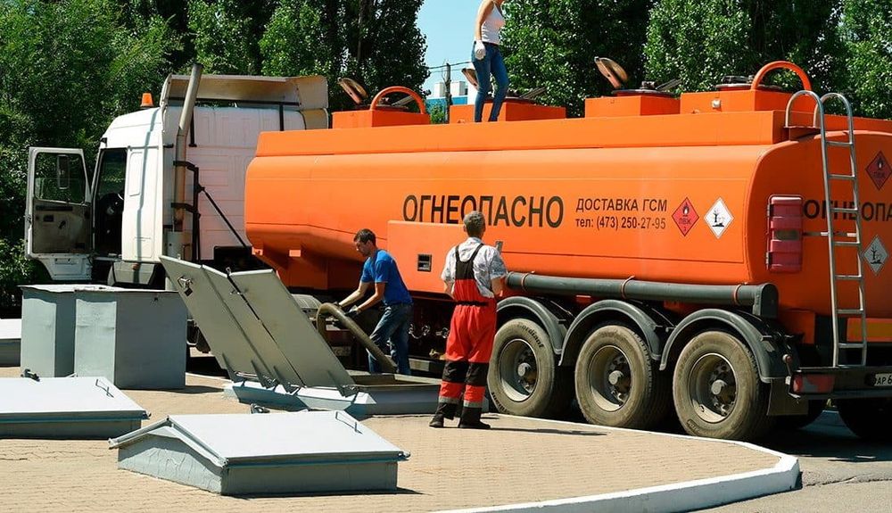Кыргызстан начал закупать 70% горючего топлива из России за рубли изображение публикации
