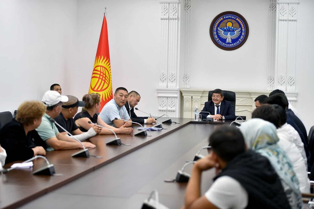 Только установите ККМ — глава кабмина пообещал предпринимателям гибкие и удобные условия изображение публикации