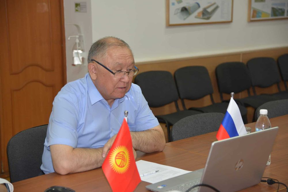 «Кыргызиндустрия» и «РосАгроМаркет» создадут совместную сеть оптово-распределительных центров изображение публикации