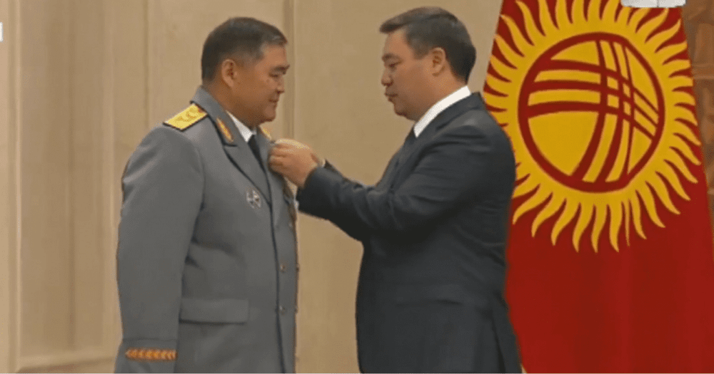 Садыр Жапаров рассказал, за какие заслуги вручил Ташиеву звание «Героя Кыргызстана» изображение публикации