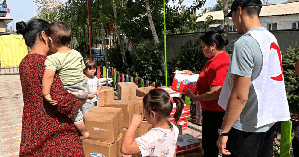 USAID выделил более 8 млн сомов для помощи перемещенным семьям Баткенской области изображение публикации