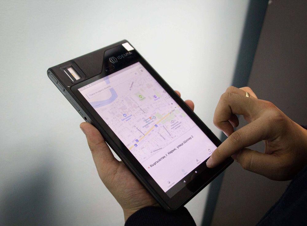 Налоговые инспекторы получили 300 планшетов для проведения контрольных рейдов изображение публикации