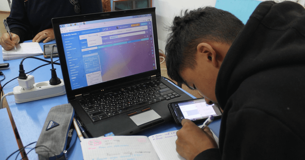 Жители Барскоона смогут зарабатывать до 100 тысяч сомов не выходя из дома изображение публикации