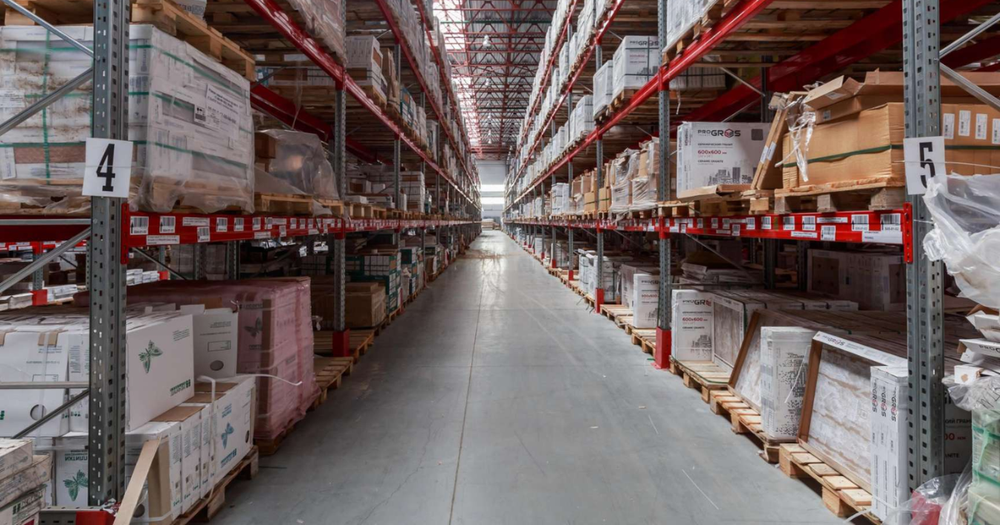 Россия заполнила параллельным импортом все склады в Кыргызстане — свободных емкостей больше нет изображение публикации