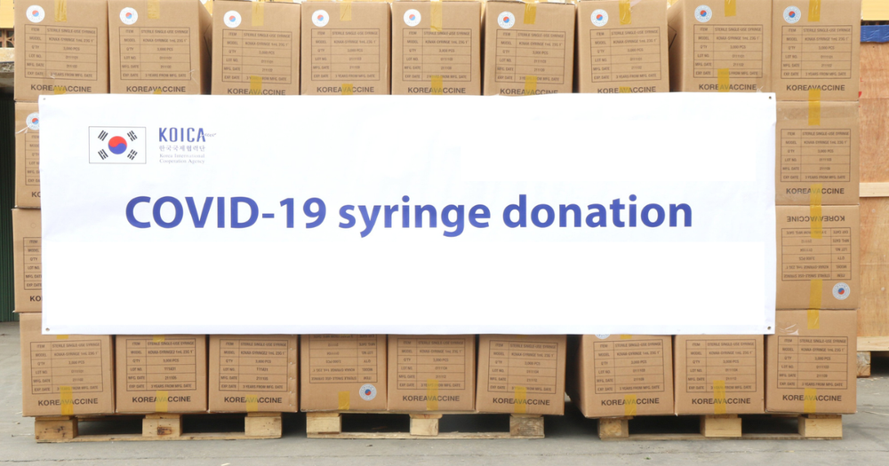 Корея передала Кыргызстану технику и медоборудование изображение публикации