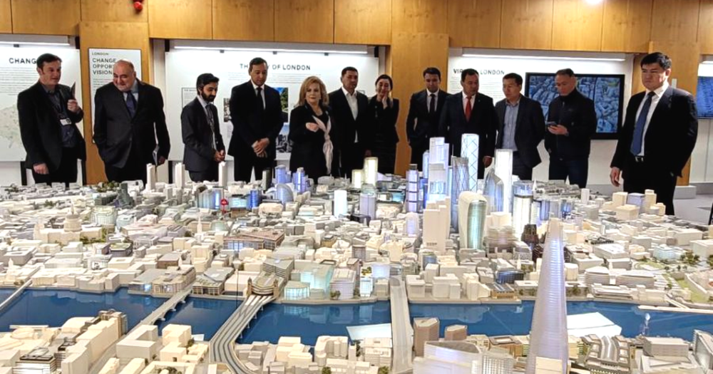 Депутаты Бишкекского горкенеша полетели в Лондон, чтобы перенять опыт по созданию «умного» и «зеленого» города изображение публикации