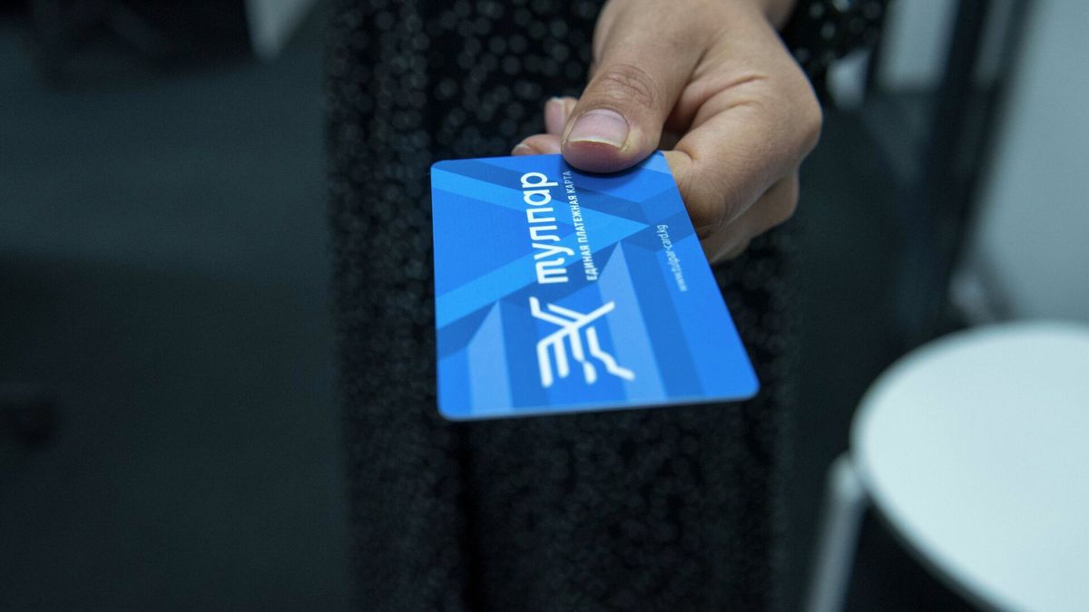 Бишкекчане за три дня купили 80 тысяч карт "Тулпар"