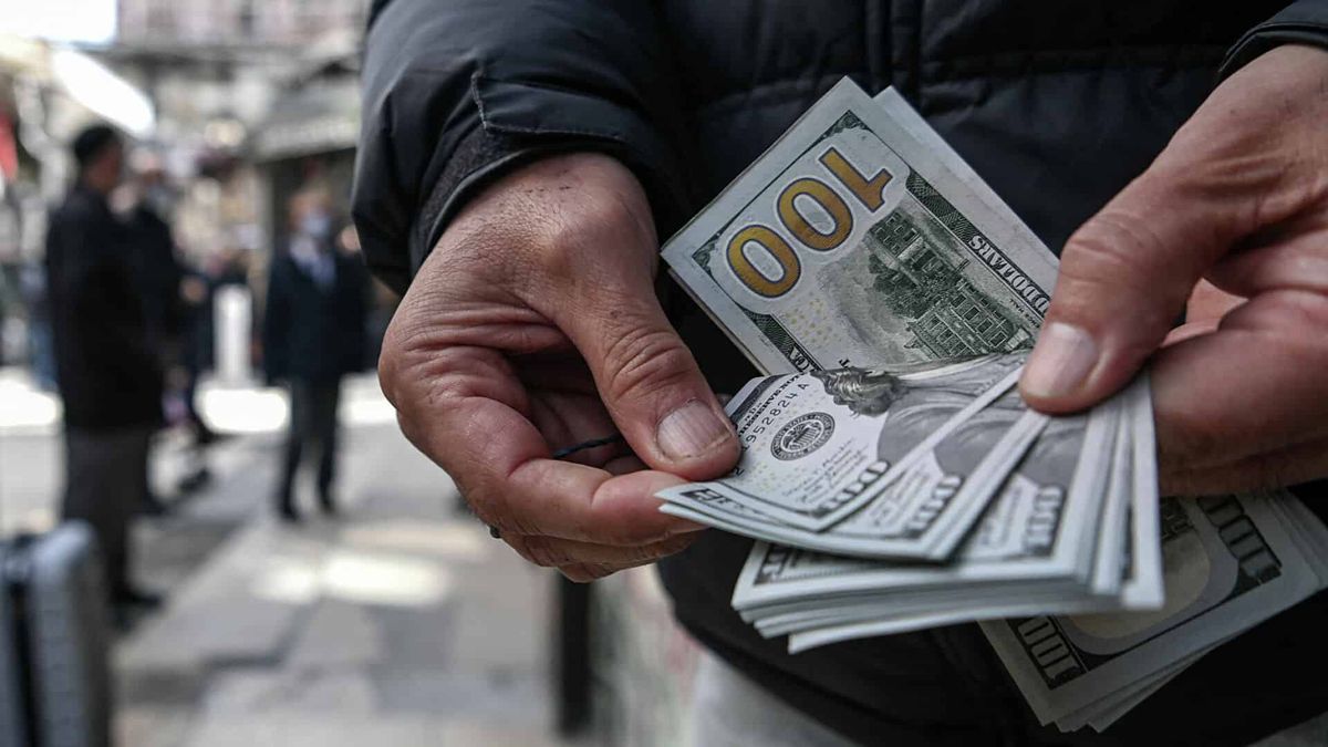 С начала года Нацбанк оштрафовал незаконных обменщиков валют почти на 1.5 млн сомов