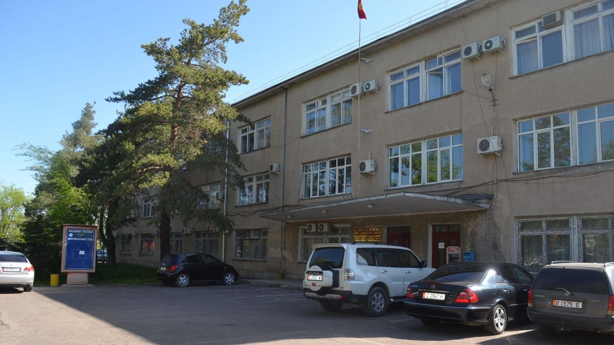 Счетная палата выявила финансовые нарушения в мэрии Кара-Балты на 5.7 млн сомов