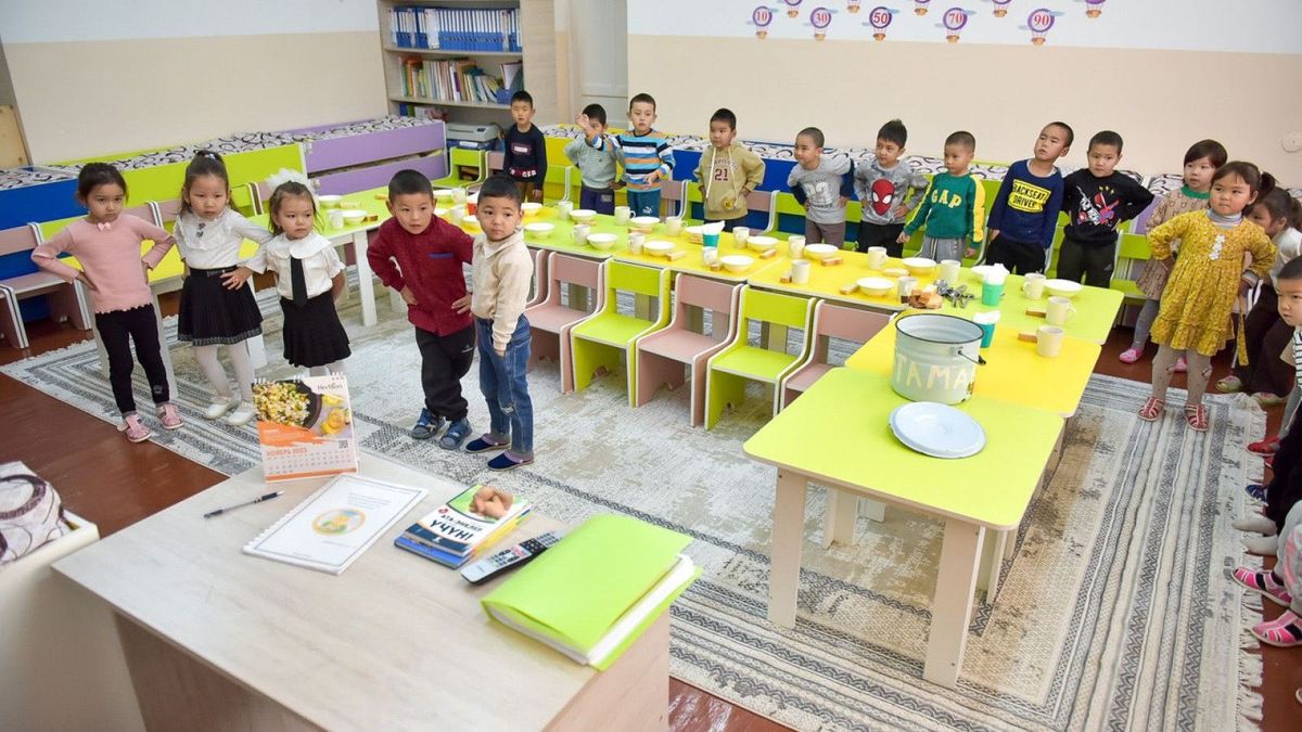 В Кыргызстане хотят увеличить охват дошкольным образованием – будут использовать раздвижные кровати
