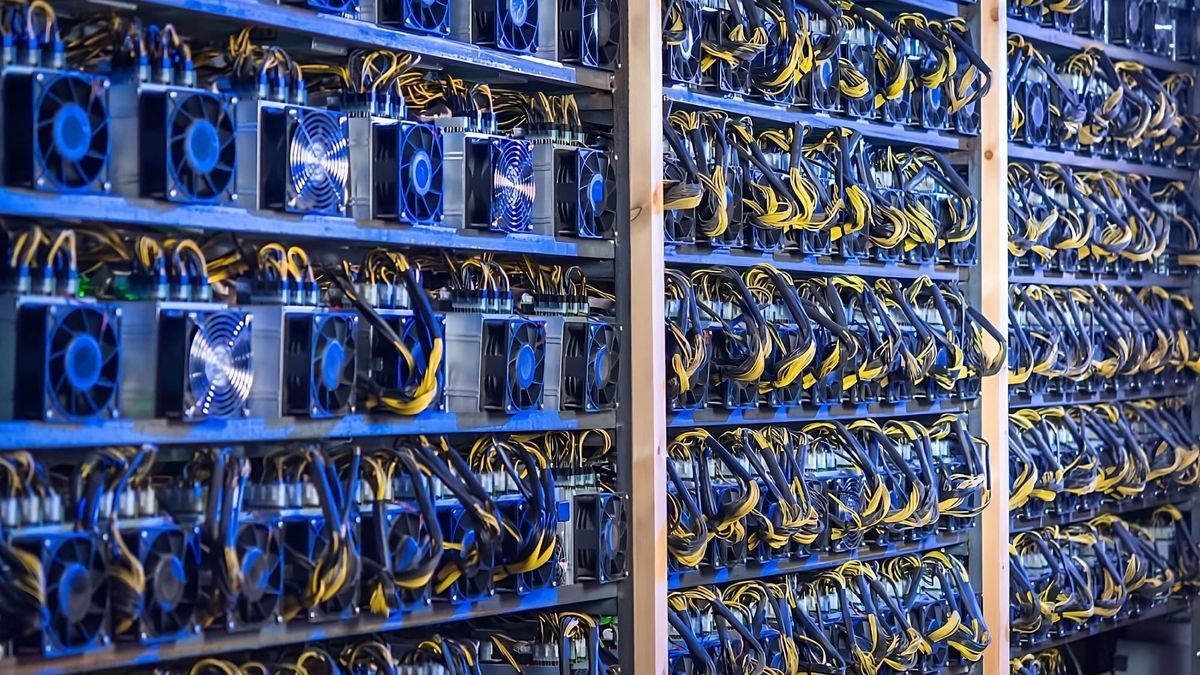 В I квартале майнинг принес в бюджет Кыргызстана почти 16 млн сомов