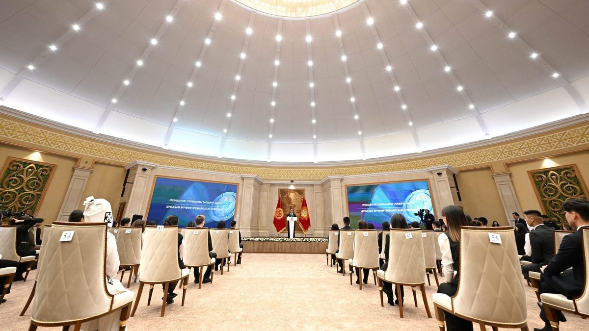 Президентская стипендия «Эл үмүтү» – в Минобразования напомнили, как ее получить