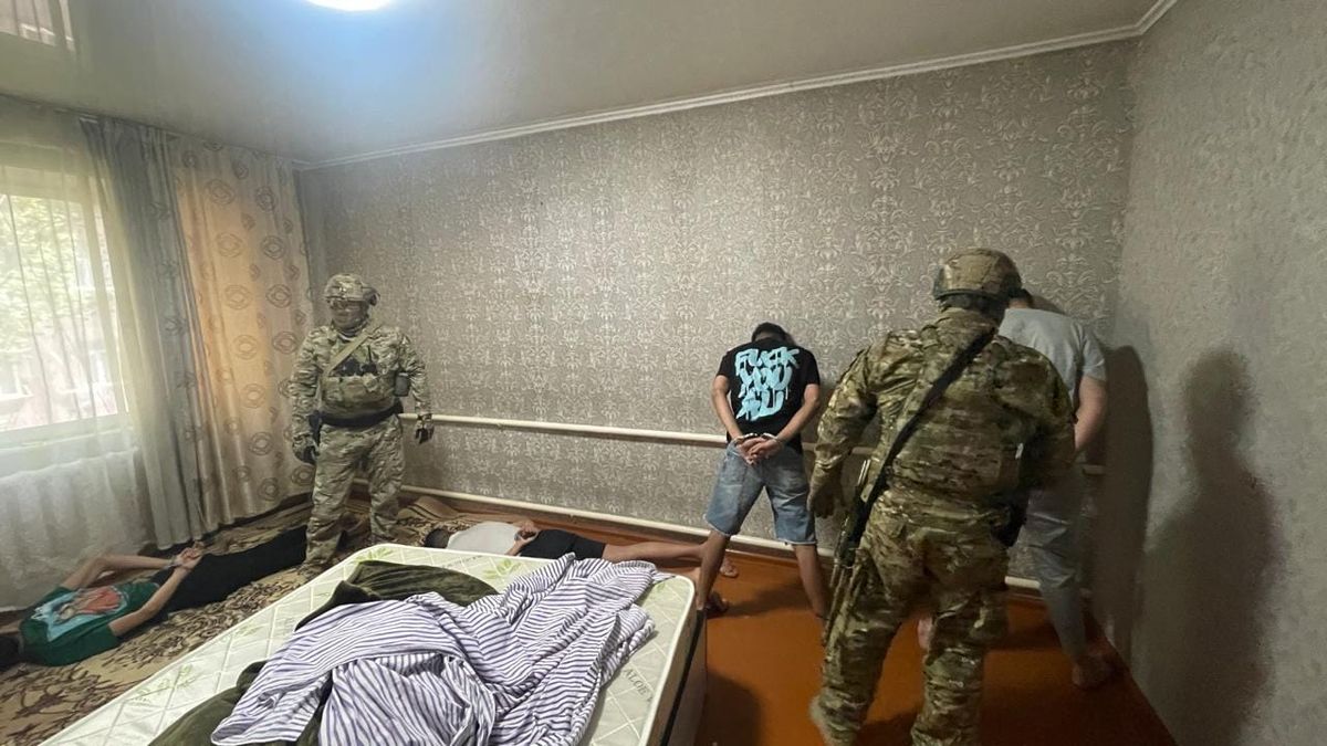 Пятеро граждан Египта задержаны в Бишкеке за сбыт наркотиков – ГКНБ