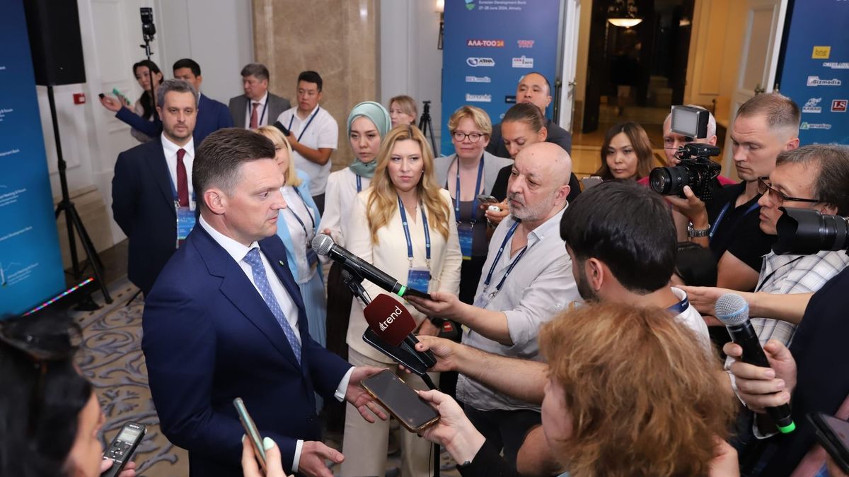 Глава ЕАБР: Проект Камбар-Атинской ГЭС-1 требует трансграничного сотрудничества
