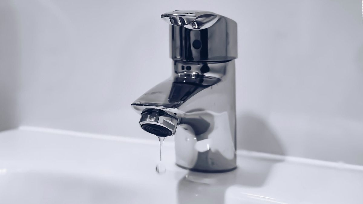 В районе автовокзала Токмока до вечера не будет воды — причины