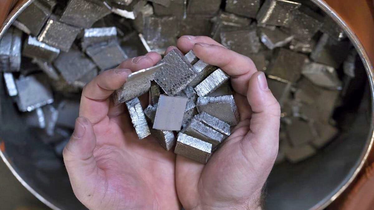 Китайская компания может начать добывать литий в Кыргызстане