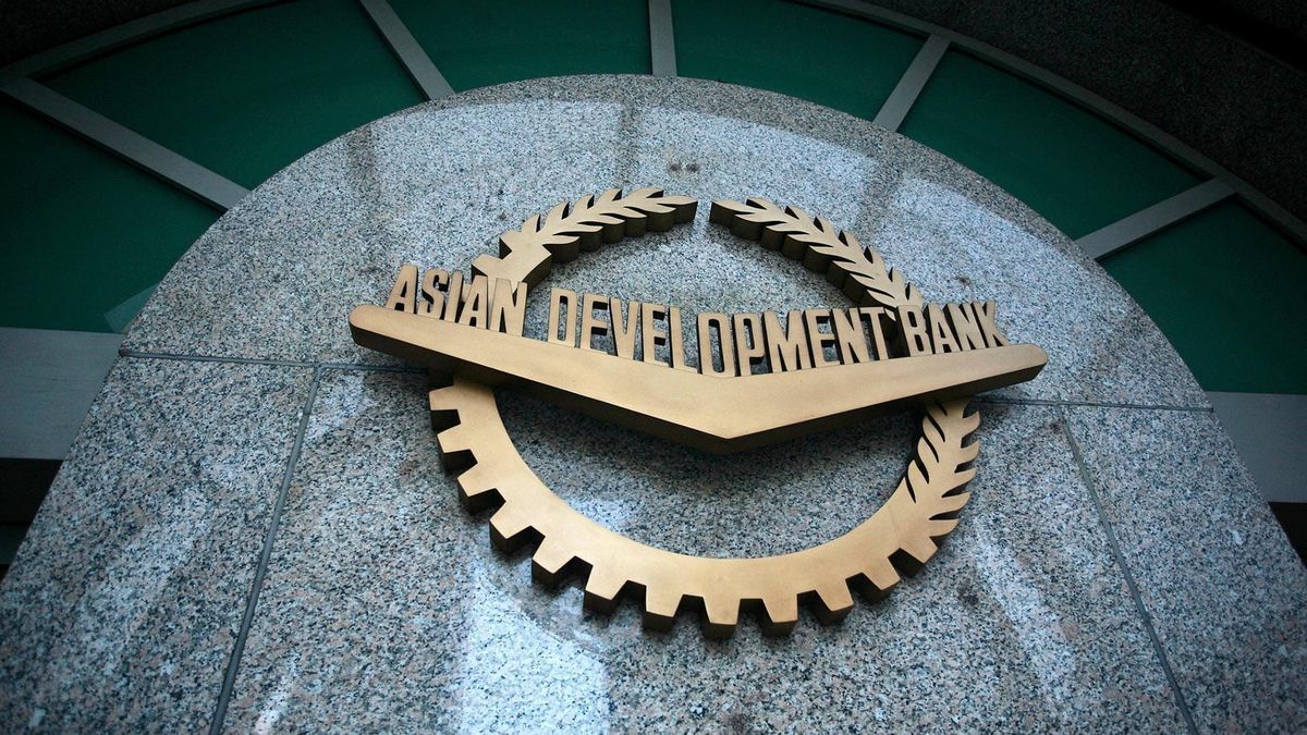 АБР выделит $50 млн на реформы в Кыргызстане