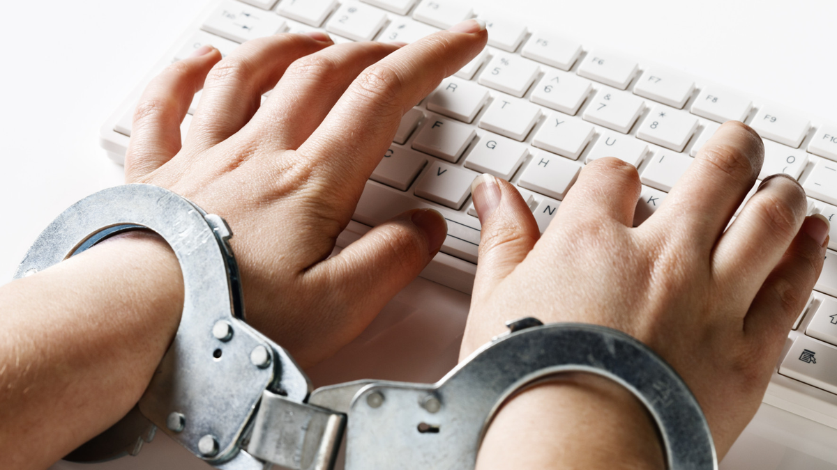 Цензуре быть? Новый центр при Минкультуры возьмет под контроль интернет в КР