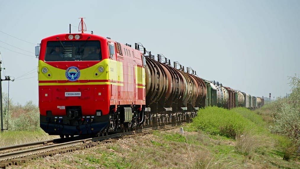 Проверка грузовых вагонов на границе КР будет сокращена до 23 минут