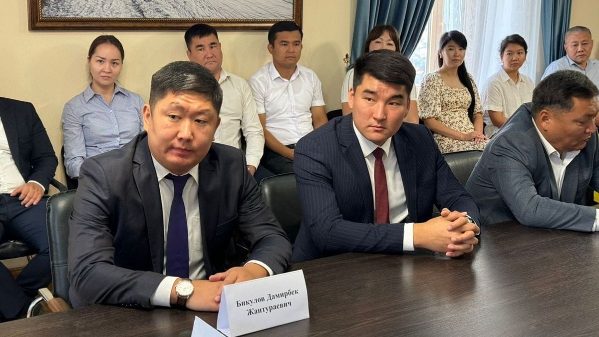 Дамирбек Бикулов назначен заместителем директора Нацагентства по инвестициям – его представили коллективу