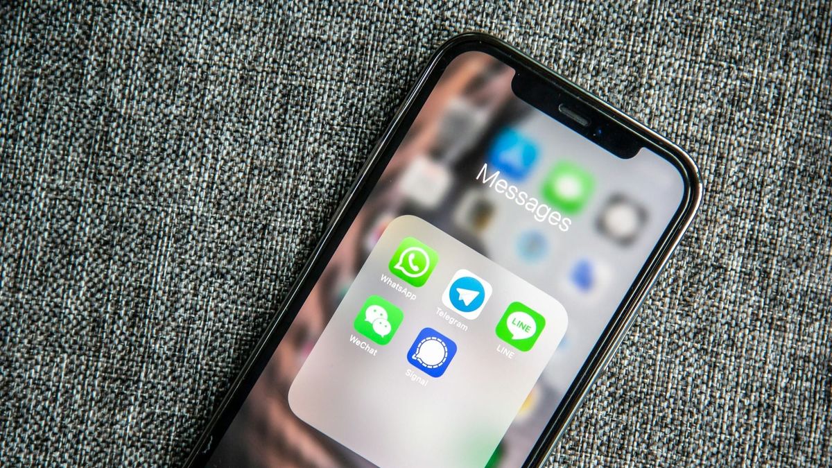В нескольких странах произошел массовый сбой Telegram и WhatsApp