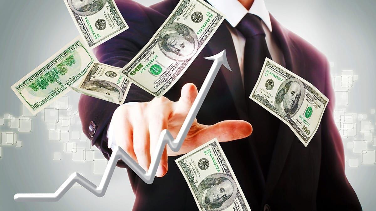 Теперь Нацбанк продает доллары – проведена интервенция на $51.65 млн