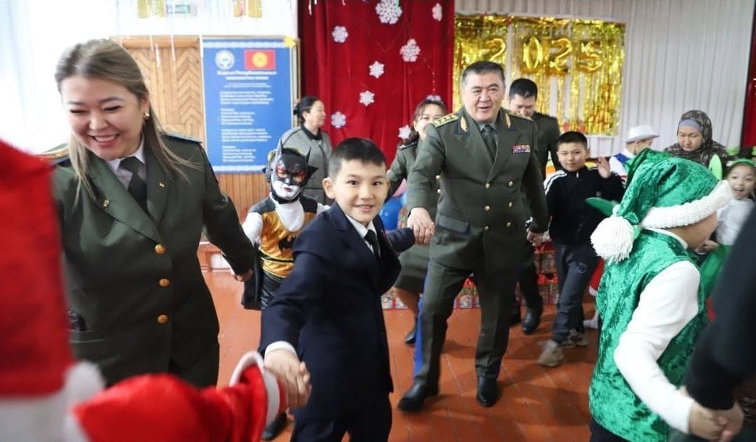 Переход на 12-летку: Камчыбек Ташиев назвал реформу образования ошибкой