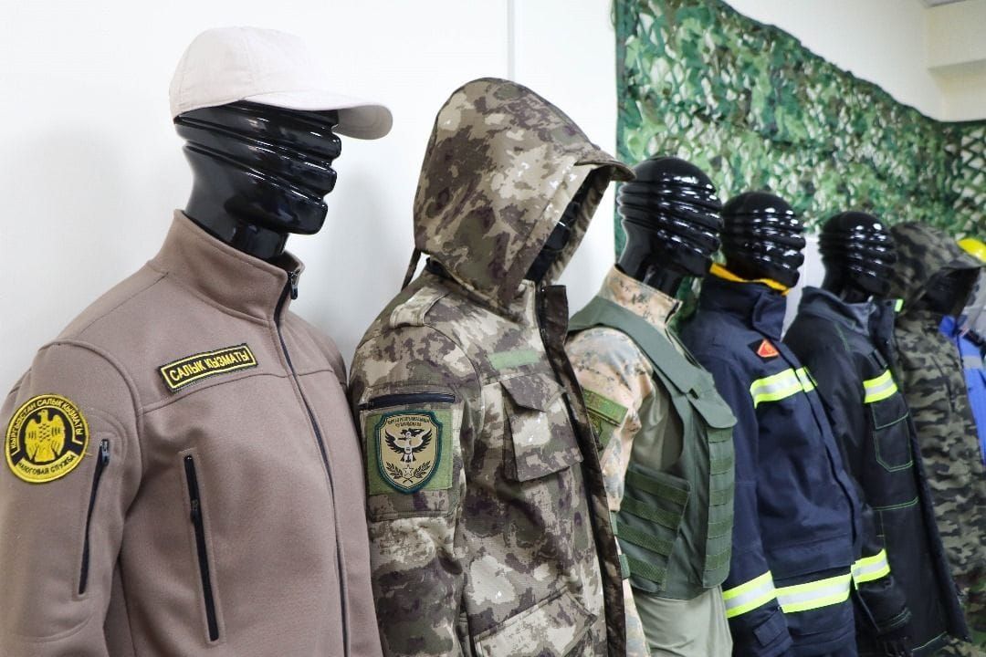 Дочка «Кыргызиндустрии» экспортирует в РФ бронежилеты и тактическую одежду – порядка 80% выпускаемой продукции