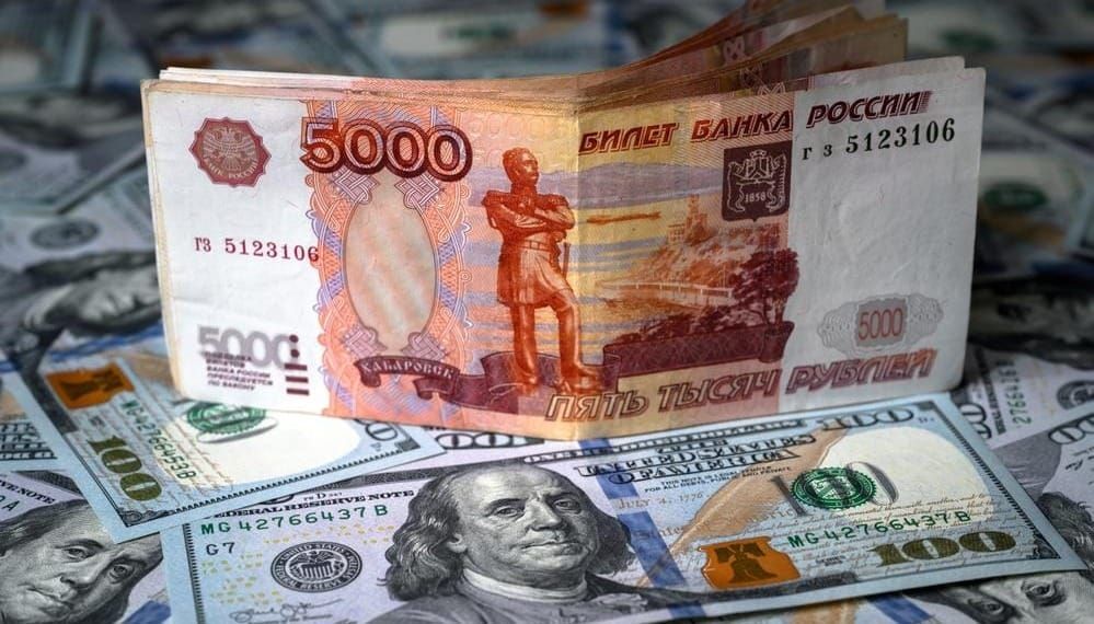 Рубль укрепляется: как это повлияет на импорт в Кыргызстан?