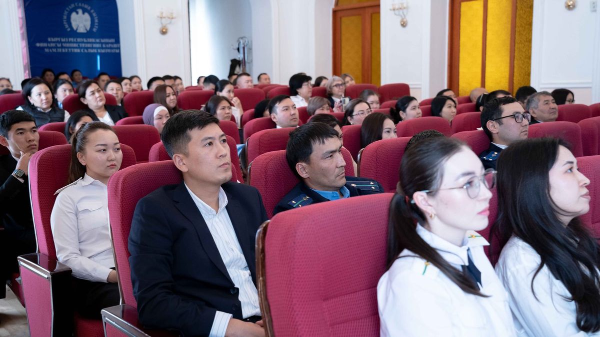 Налоговиков Кыргызстана обучили применять искусственный интеллект в работе