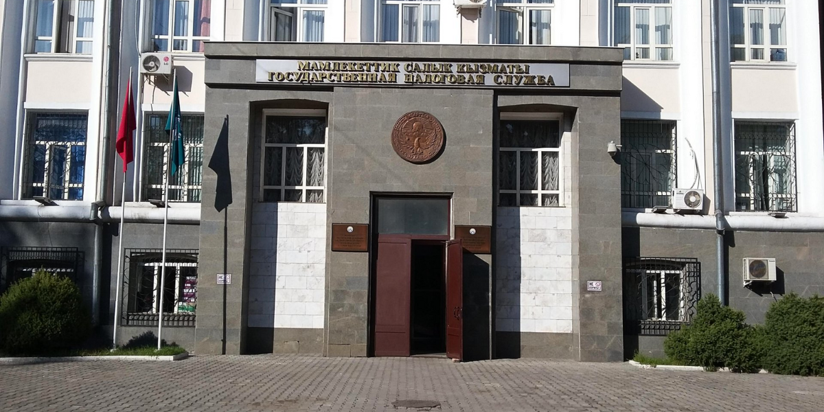 Налоговая служба КР вводит обязательный депозит для импортеров из ЕАЭС с высоким риском