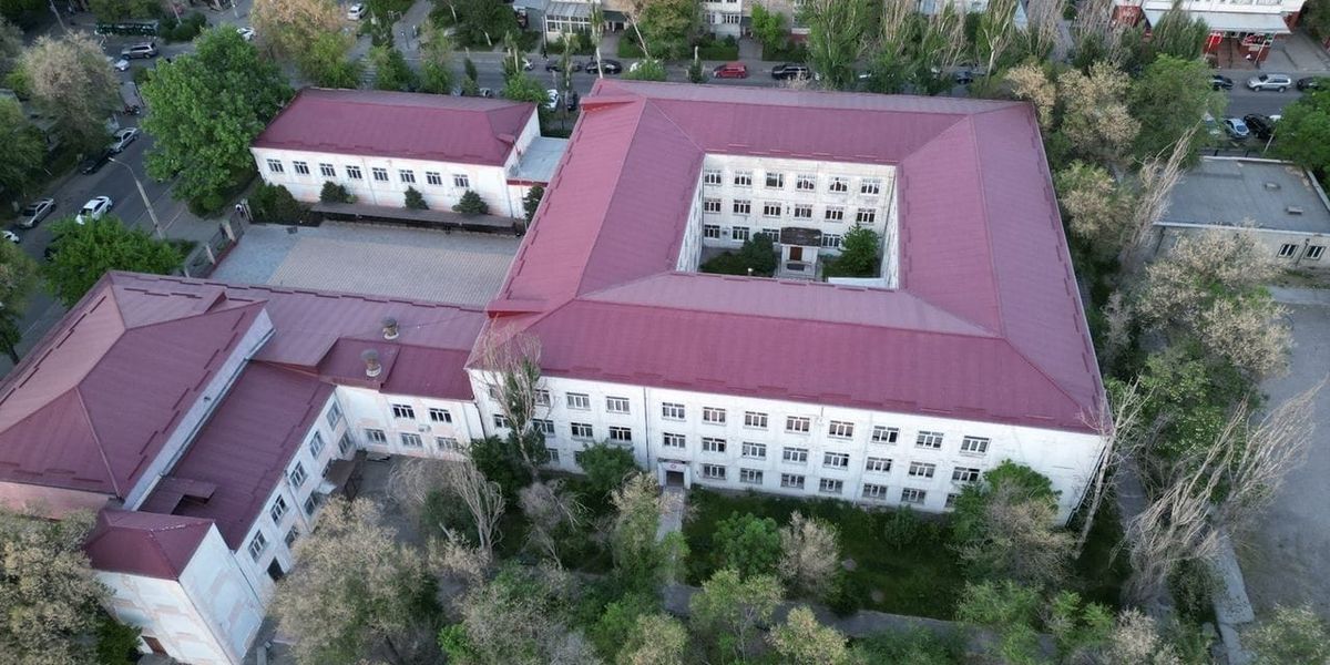 Государству возвращены приватизированные помещения школы №67 в Бишкеке